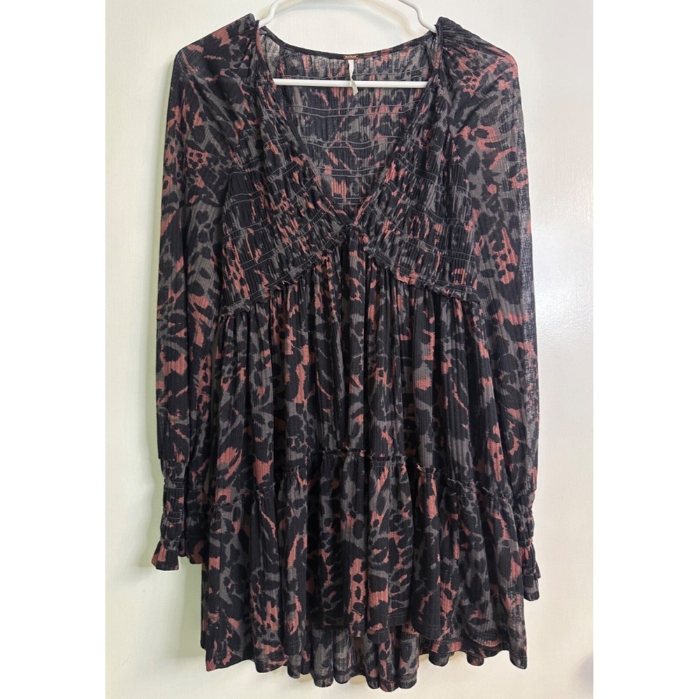 Free People FP Size XS‎ Animal Print Dark Romance Smocked Boho Blouse Festival